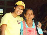 Sonlight Power volunteer arm in arm with Mexican grandmother