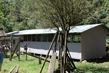 Photo of school in Costa Rica