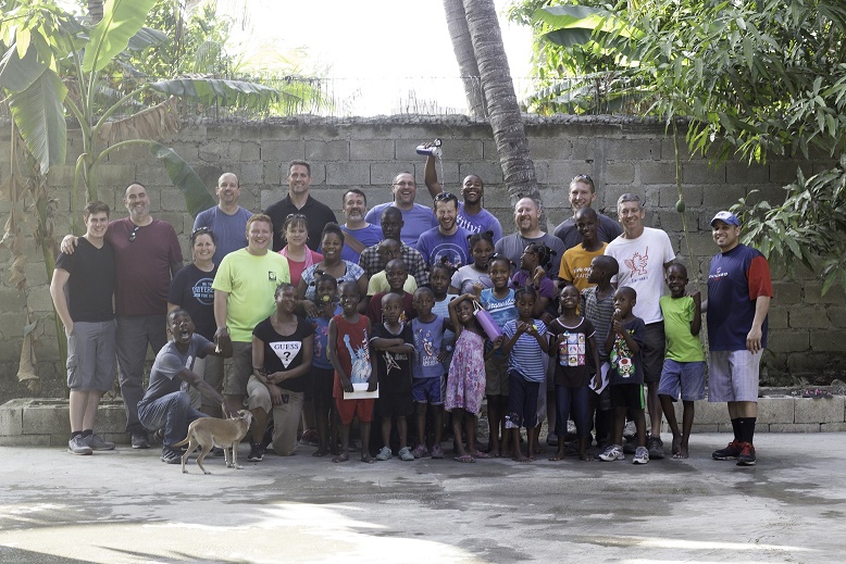 Haiti 2017 group (Izaac Rains)