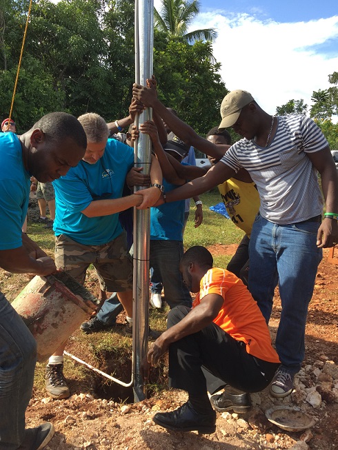 Haiti_Leadership_Nov 2017_pole setting2